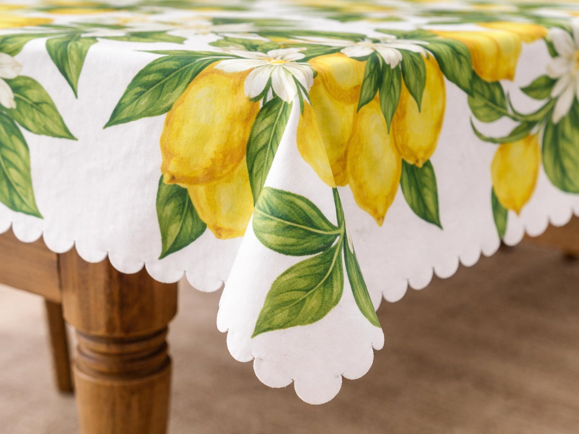 Tablecloth Lemon Rectangle With Scalloped Edge Lace Detail Springtime Spill-Proof Washable Fabric Lemons Table Cloth For Family Dining